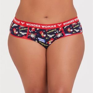 Torrid Wonder Woman logo hipster panty NWOT